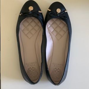 Vince Camuto black ballet flats 7.5